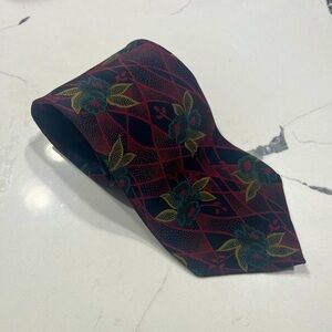 Karl Lagerfeld Vintage Flower Design Mens Silk Tie